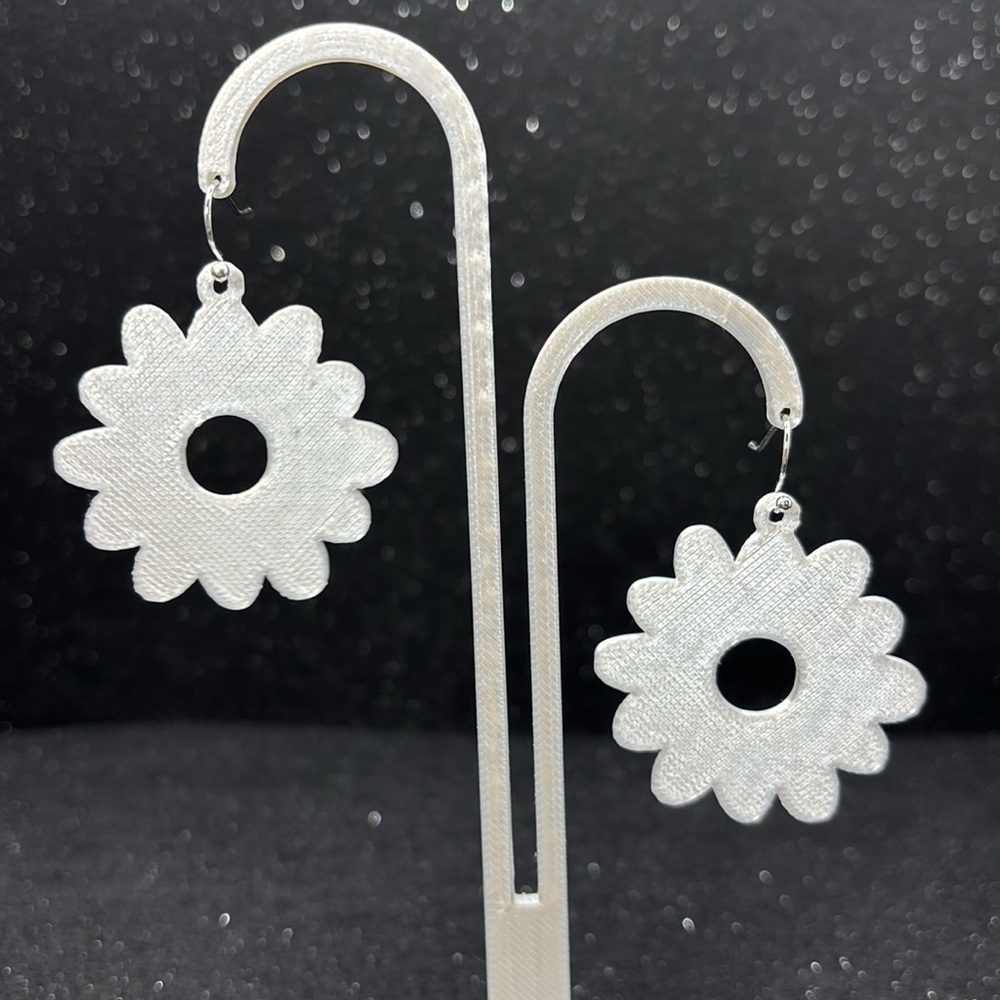 White Floral Earrings - Picture 4 of 4